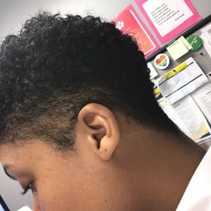 Meet your Posher, Janet